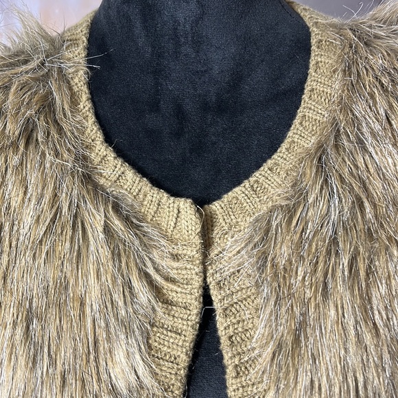 Exhilaration Faux Fur Open Front Vest Camel Size L - Picture 2 of 9